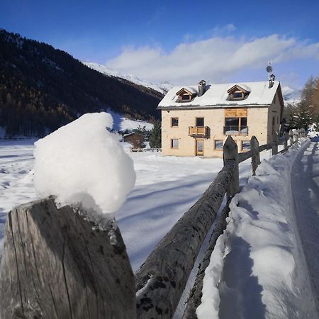 Chalet Aria Pura Livigno Exterior photo