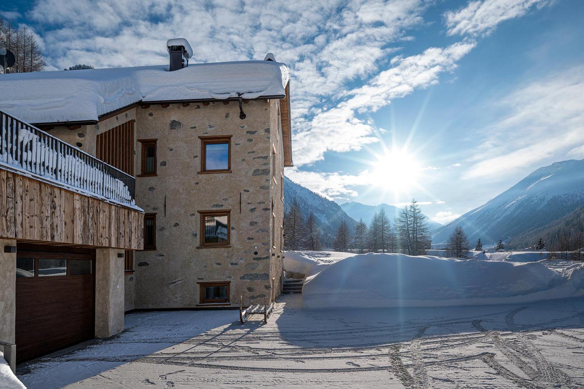Chalet Aria Pura Livigno Exterior photo
